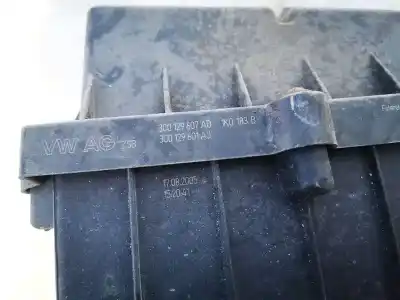 Pezzo di ricambio per auto di seconda mano supporto filtro aria per skoda octavia combi (1z5) 1.9 tdi dpf riferimenti oem iam 3c0129607ad  3c0129601aj