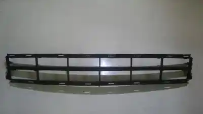 Автозапчастина б/у центральна решіта бампера для RENAULT LAGUNA II (BG0) 1.9 dCi Diesel Посилання на OEM IAM   