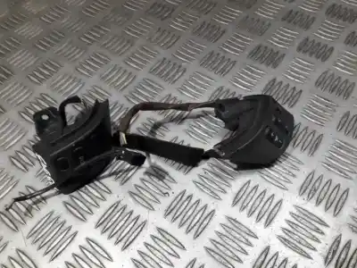 Peça sobressalente para automóvel em segunda mão comandos do volante por toyota corolla verso (r1) 2.0 d-4d luna referências oem iam 