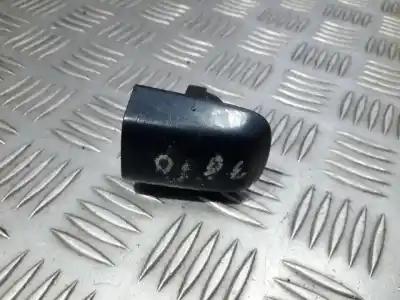 Pezzo di ricambio per auto di seconda mano Pezzi Vari per VOLVO V50 (545) 1.8 Riferimenti OEM IAM 30663673  