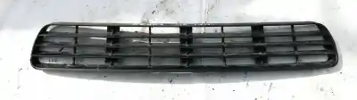 Pezzo di ricambio per auto di seconda mano griglia centrale paraurti per audi 80 b4 avant (8c5) 1.9 tdi riferimenti oem iam 8a0807683a