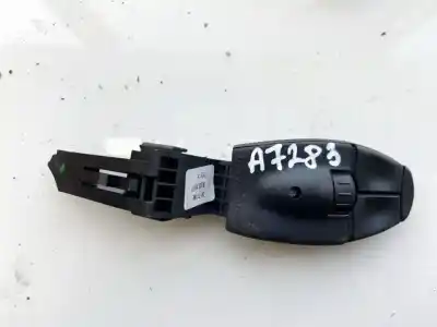 Pièce détachée automobile d'occasion COMMANDE AU VOLANT pour CITROEN C8  Références OEM IAM 96538206XT  341720066