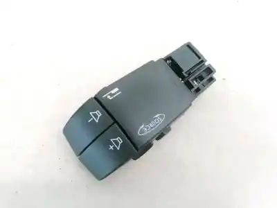 Pièce détachée automobile d'occasion commande au volant pour renault vel satis (bj0) 2.2 dci turbodiesel références oem iam 7701049643