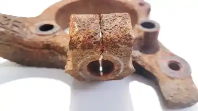 Автозапчасти б/у передняя левая кулачка за opel astra h caravan 1.7 16v cdti ссылки oem iam 13156047  