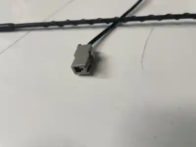 Pezzo di ricambio per auto di seconda mano antenna per kia ceed (ed) 1.6 crdi 115 riferimenti oem iam v305316c  v3-05316c