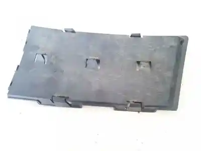 Second-hand car spare part front bumper grille for audi a4, b7 2004.11 - 2008.06 2.0 tdi 103kw 2004.11 - 2008.06 oem iam references 8e0807152a  