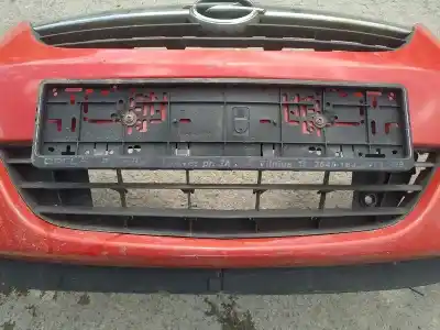 Автозапчастина б/у центральна решіта бампера для opel corsa c 1.2 16v cat (z 12 xep / lb4) посилання на oem iam   