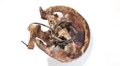 Second-hand car spare part rear left knuckle for audi a4, b6 2000.11 - 2004.11 2.0 96kw 2000.11 - 2004.12 oem iam references 