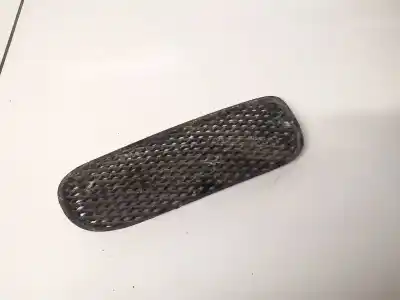 Second-hand car spare part front bumper grille for skoda octavia combi (1u5) 1.9 tdi oem iam references 1u0807368 Second-hand car spare part front bumper grille for skoda octavia combi (1u5) 1.9 tdi oem iam references 1u0807368