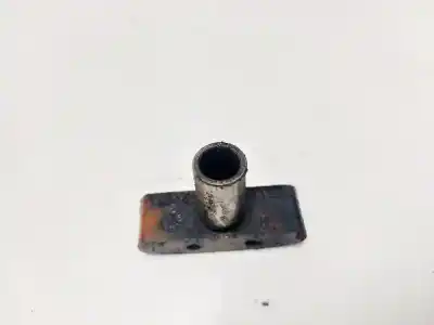 Pezzo di ricambio per auto di seconda mano pezzi vari per volvo v50 (545) 2.0 d riferimenti oem iam 268d004  268d004