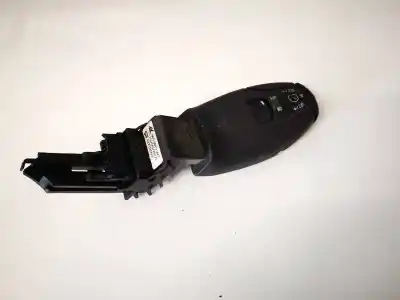 Pièce détachée automobile d'occasion COMMANDE AU VOLANT pour CITROEN C8  Références OEM IAM 96538213XT  