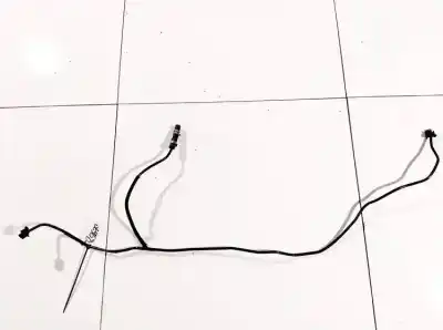 Recambio de automóvil de segunda mano de tubo de alimentación del combustible para ford focus, 2011.04 - 2018 2.0 flexifuel 119kw 2011.04 - 2018 referencias oem iam 