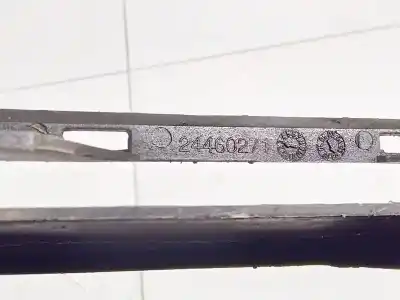 Автозапчастина б/у центральна решіта бампера для opel astra h caravan 1.7 16v cdti посилання на oem iam 24460271  