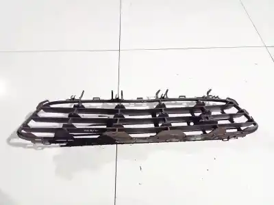 Автозапчастина б/у центральна решіта бампера для opel astra h caravan 1.7 16v cdti посилання на oem iam 24460271  