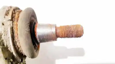 Second-hand car spare part front left knuckle for citroen c5 ii (rc_) 2.0 hdi (rcrhrh) oem iam references 9661544680g  