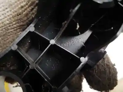 Second-hand car spare part front bumper reinforcement for jeep compass 2.2 crd cat oem iam references 05182596ab  