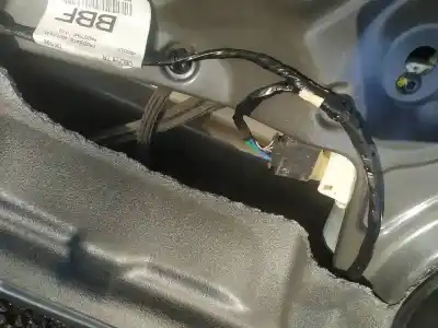 Peça sobressalente para automóvel em segunda mão elevador de vidros dianteira esquerda por ford mondeo iv 1.8 tdci referências oem iam 