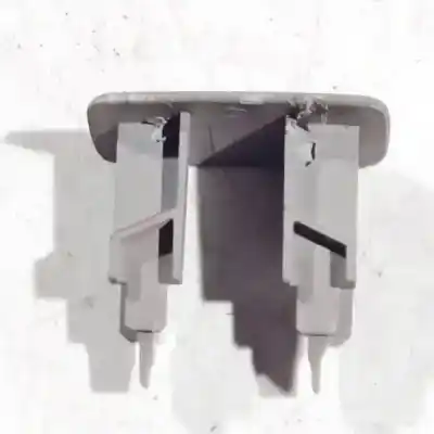 Peça sobressalente para automóvel em segunda mão plásticos por opel zafira b 1.9 cdti referências oem iam 322225228