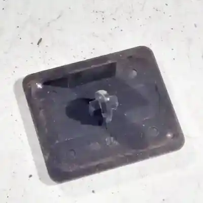 Pezzo di ricambio per auto di seconda mano plastica per opel zafira b 1.9 cdti riferimenti oem iam   