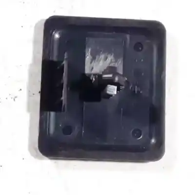 Pezzo di ricambio per auto di seconda mano plastica per opel zafira b 1.9 cdti riferimenti oem iam   