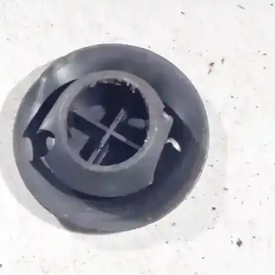 Pezzo di ricambio per auto di seconda mano plastica per renault megane 1.5 dci k9k j8 riferimenti oem iam   