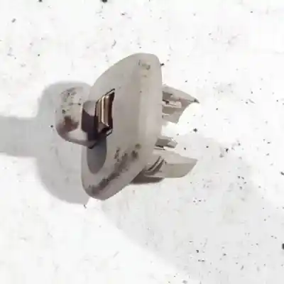 Pezzo di ricambio per auto di seconda mano plastica per renault megane 1.5 dci k9k j8 riferimenti oem iam   