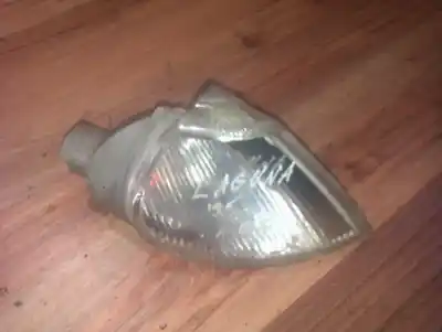 Peça sobressalente para automóvel em segunda mão farolim dianteiro direito por renault laguna (b56) 2.2 diesel referências oem iam 183591b