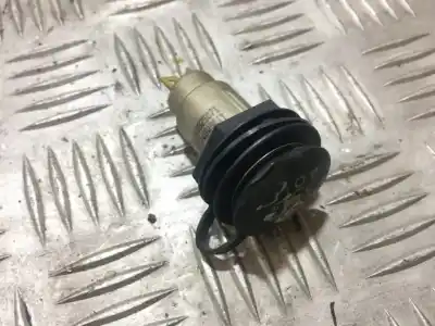 Автозапчастина б/у різні деталі для volkswagen passat variant (3b5) 1.9 tdi посилання на oem iam 3b0925071