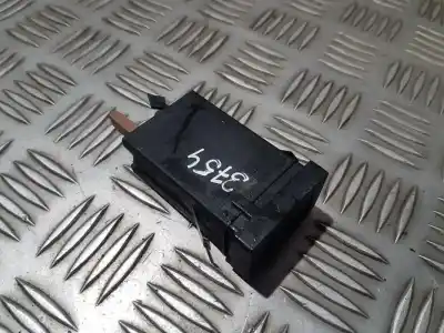 Автозапчасти б/у выключатель за volkswagen passat variant (3b5) 1.8 ссылки oem iam 3b0963564  