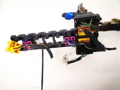 Pezzo di ricambio per auto di seconda mano pezzi vari per audi 80 (811/813) 1.8 riferimenti oem iam 893937503  