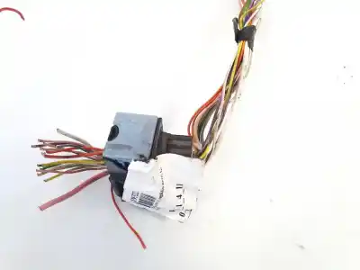 Pezzo di ricambio per auto di seconda mano pezzi vari per dacia sandero 1.6 cat riferimenti oem iam   