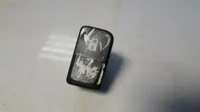 Peça sobressalente para automóvel em segunda mão trocar por volvo c30 2.0d r-design referências oem iam 30773334