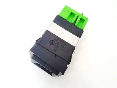 Second-hand car spare part switch for skoda superb (3u4) 2.0 tdi dpf oem iam references 3u0963563  