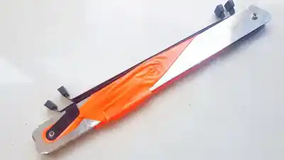 Pezzo di ricambio per auto di seconda mano pezzi vari per audi a6 avant (c4) 1.9 tdi riferimenti oem iam   