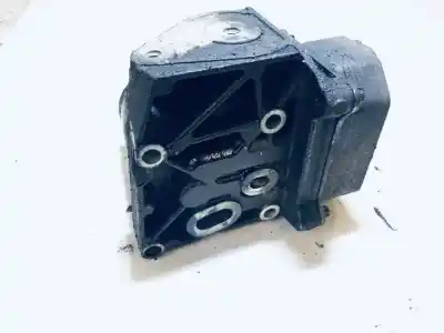 Peça sobressalente para automóvel em segunda mão suporte do filtro de óleo por ford s-max 1.8 tdci referências oem iam 4m5q6b624bc  4m5q-6b624-bc