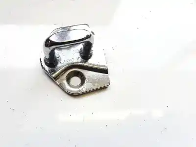 Pezzo di ricambio per auto di seconda mano Pezzi Vari per BMW 7-SERIES, E65 / E66 / E67 /E68 2001.11 - 2008.06 735 I 225KW 2005.03 - 2008.06 Riferimenti OEM IAM 8240573  