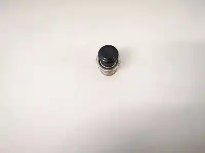 Peça sobressalente para automóvel em segunda mão peças diversas por toyota corolla (e11) 2.0 d-4d linea sol referências oem iam 