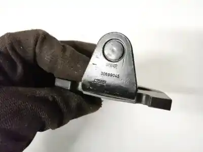 Pezzo di ricambio per auto di seconda mano pezzi vari per volvo v50 (545) 2.0 d riferimenti oem iam 30699045  