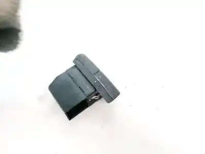 Pezzo di ricambio per auto di seconda mano interruttore per audi a4 avant (8e) 2.5 tdi (120kw) riferimenti oem iam 8e19621075  