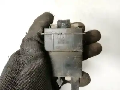 Pezzo di ricambio per auto di seconda mano interruttore per audi q7 (4l) 3.0 tdi riferimenti oem iam 8e0963563  