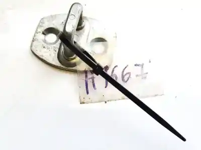 Pezzo di ricambio per auto di seconda mano pezzi vari per toyota corolla (e12) 2.0 d-4d linea luna berlina riferimenti oem iam   