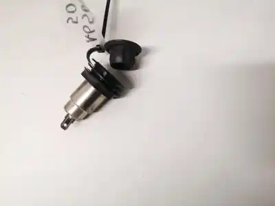 Pezzo di ricambio per auto di seconda mano pezzi vari per volkswagen passat variant (3b5) 1.9 tdi riferimenti oem iam 3b0925071  