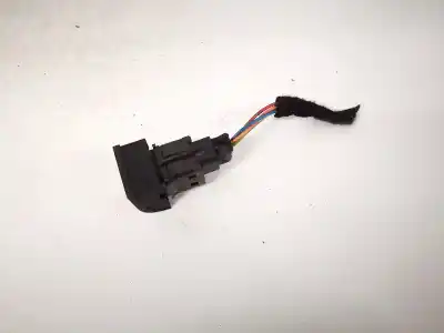 Pezzo di ricambio per auto di seconda mano interruttore per peugeot 207 1.6 16v hdi riferimenti oem iam 96570636xt  