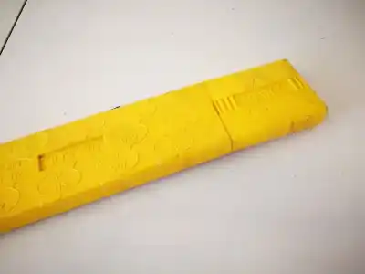 Pezzo di ricambio per auto di seconda mano pezzi vari per renault twingo 1.2 16v riferimenti oem iam 27r030004  