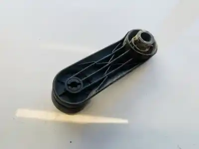 Автозапчастина б/у ручка вікна ліва передня для opel corsa b 1.7 diesel посилання на oem iam 90247150  90224834, 90459502