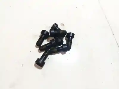 Pezzo di ricambio per auto di seconda mano pezzi vari per hyundai i30 1.6 crdi cat riferimenti oem iam 