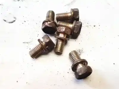 Pezzo di ricambio per auto di seconda mano Pezzi Vari per TOYOTA COROLLA (E11) 2.0 D-4D Linea Sol Riferimenti OEM IAM   