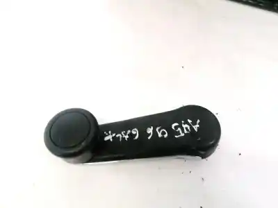 Pezzo di ricambio per auto di seconda mano maniglia alzacristalli anteriore sinistro per audi 80/90 (893) 1.8 riferimenti oem iam 