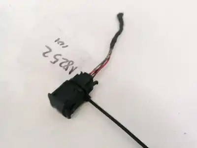 Second-hand car spare part switch for volkswagen passat variant (3b5) 1.9 tdi oem iam references 3b0959833a  