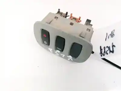 Second-hand car spare part Switch for OPEL VIVARO 2.5 107 KW OEM IAM references   